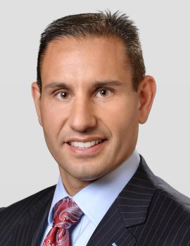 Headshot of Andy Pizza, Strategic Client Engagement Manager at First Eagle 