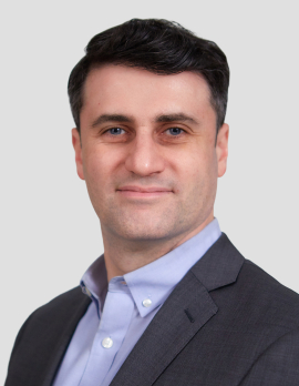 Headshot of Alex Dergun