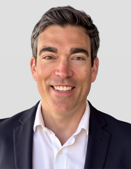 Headshot of Frank Riccio, Head of US Wealth Solutions at first eagle