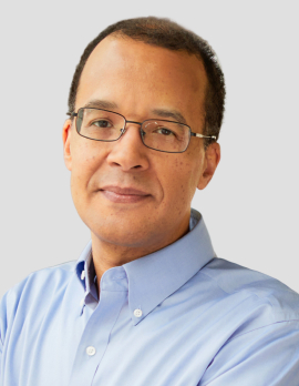 Headshot of Chris Welch, CFA