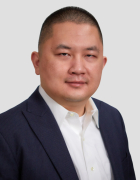 Headshot of Jingwei Lei, CFA