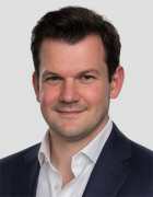 Headshot of Robert Marks, Chief Compliance Officer at First Eagle